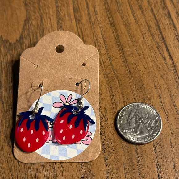 Handmade Strawberry Earrings - Picture 2 of 2